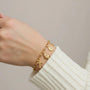 Bracciale con cuore con croce dorato - Bracciale Icon of Faith Gold