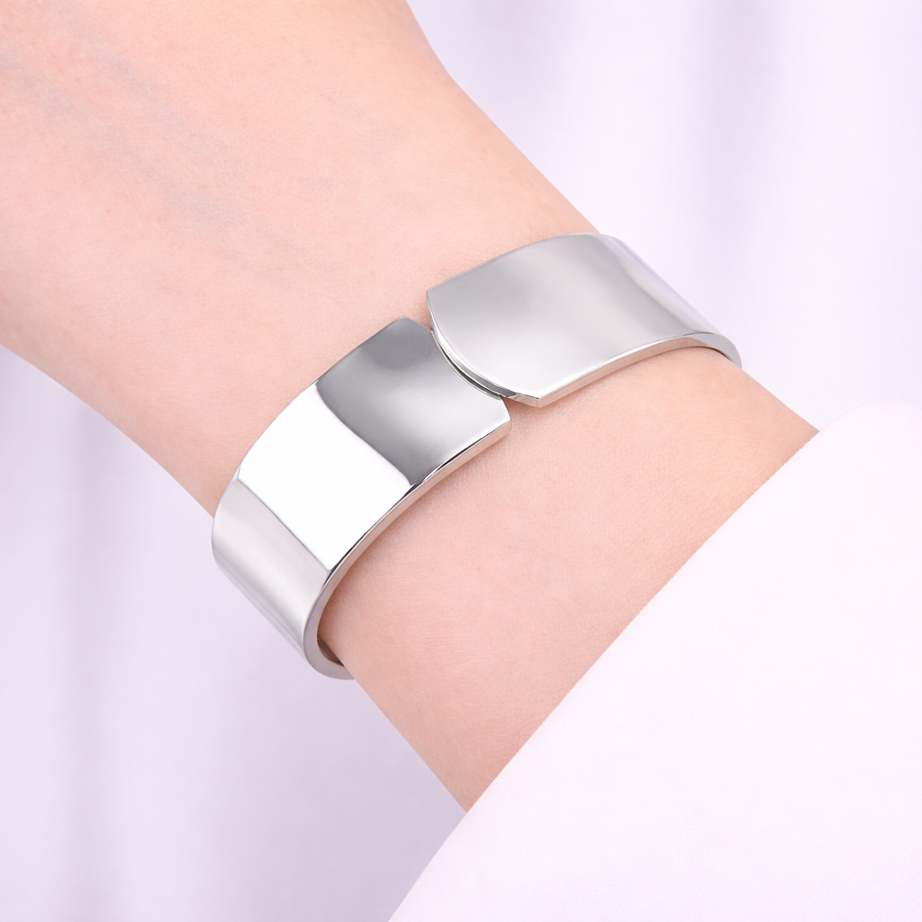 Bracciale con croce in acciaio inossidabile - Bracciale Kira